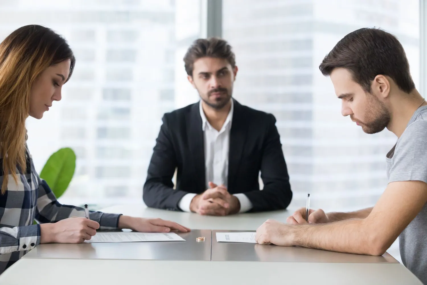 How EH Mediation Guides Couples Toward Fair and Balanced Outcomes Shropshire